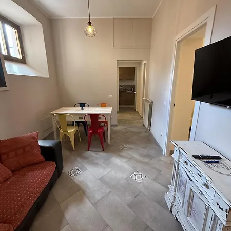 House - Cesare Balbo - Too